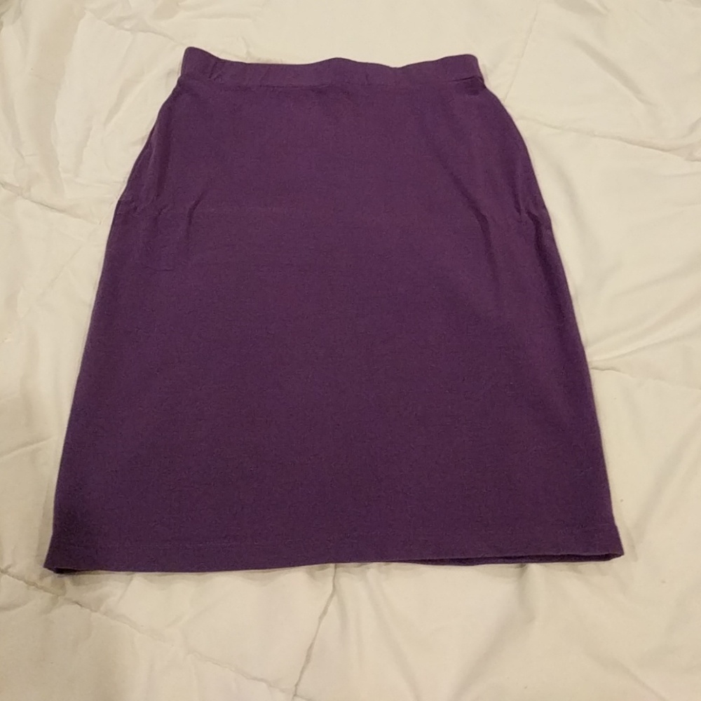Jersey pencil skirt